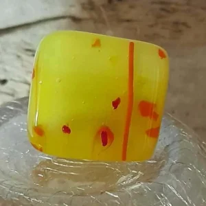Yelo